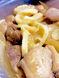 簡単美味しい♪鶏肉と玉ねぎのレモン煮-レシピのメイン写真