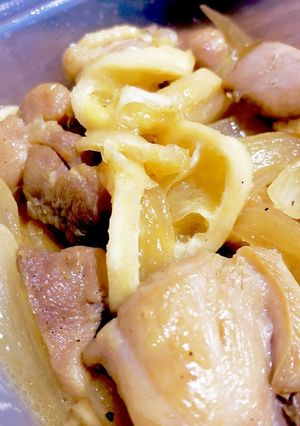 簡単美味しい♪鶏肉と玉ねぎのレモン煮-レシピのメイン写真