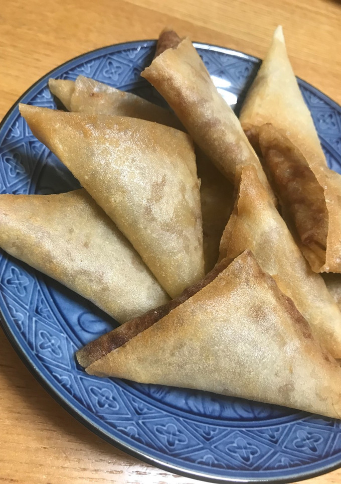 からし醤油で旨っ！☆納豆の三角春巻き-レシピのメイン写真