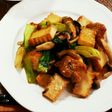鶏もも肉と厚揚げとチンゲン菜の炒め物
