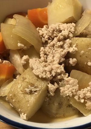 鶏ひき肉でつくる●鶏そぼろの肉じゃが-レシピのメイン写真