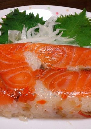 昆布締めサーモンのカンタン押し寿司-レシピのメイン写真