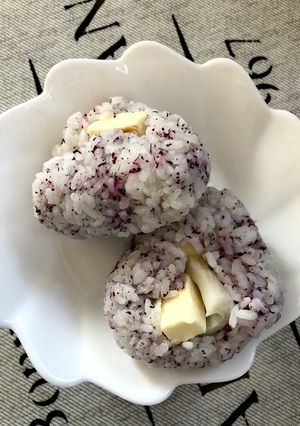 ゆかりおにぎりinちくわチーズ♪-レシピのメイン写真