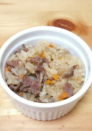 【離乳食後期〜】牛肉とごぼう炊き込みご飯-レシピのメイン写真