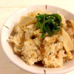 รูปของ 誰でも簡単美味しい✨筍ご飯 アク抜きも