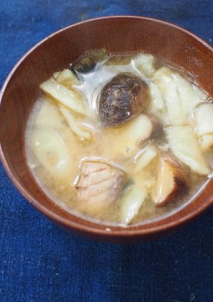 あら汁風乾物味噌汁-レシピのメイン写真