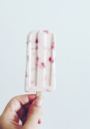 ■苺チーズケーキアイス■-レシピのメイン写真