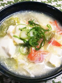 レタスと豆腐のカニカマ入りかき玉スープ-レシピのメイン写真