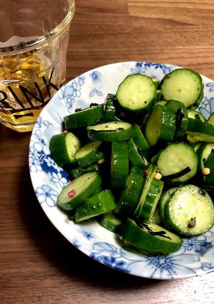 ビールが進む…フリフリ梅きゅうり！-レシピのメイン写真