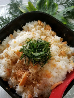 辛め鮭で鮭ご飯-レシピのメイン写真
