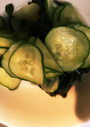 酸っぱすぎないキュウリとわかめの酢の物-レシピのメイン写真
