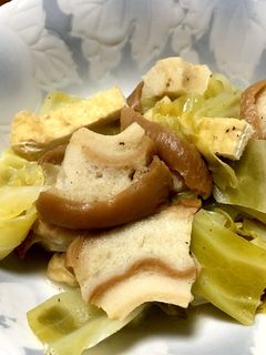 春キャベツと車麩の煮物-レシピのメイン写真