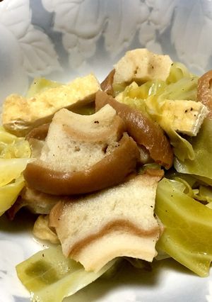 春キャベツと車麩の煮物-レシピのメイン写真