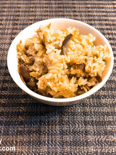 ごま油が香る!ごぼうとツナの炊き込みご飯-レシピのメイン写真