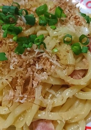 バター醤油焼きうどん^_-☆-レシピのメイン写真