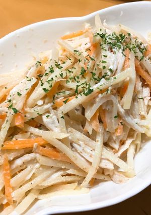 鶏胸肉とじゃがいもの千切りポテトサラダ-レシピのメイン写真