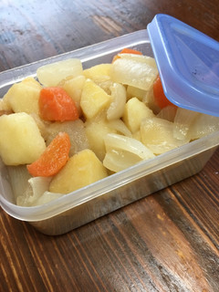お弁当の作り置き♪♪肉なし肉じゃが-レシピのメイン写真