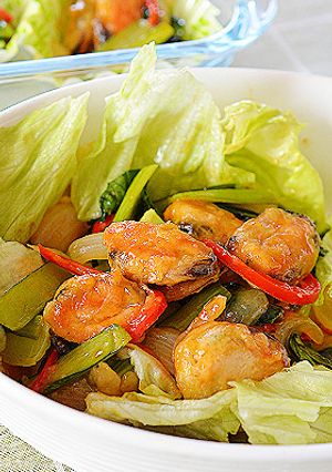 小さめムール貝と野菜のカレー風味炒め♪-レシピのメイン写真