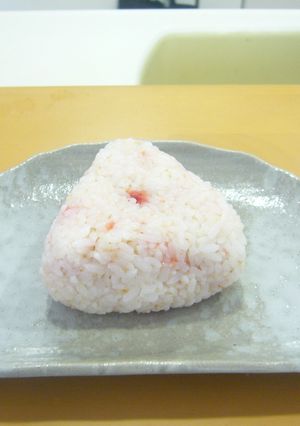 まぜるだけ！！　美味しい梅おにぎり-レシピのメイン写真