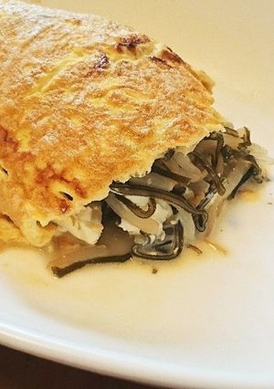 もやしクリチー塩昆布の卵包み-レシピのメイン写真