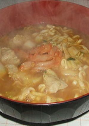 キムチの入ったコクうまカレーうどん-レシピのメイン写真