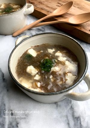 崩し豆腐ともずくの生姜スープ-レシピのメイン写真