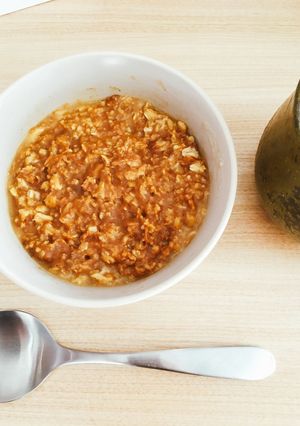 簡単レンジ朝食/カレーオートミール-レシピのメイン写真