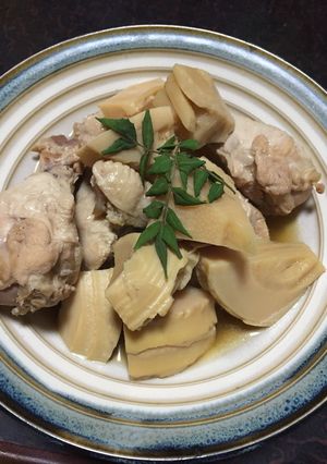 農家の食卓〜タケノコと手羽元の煮物〜-レシピのメイン写真