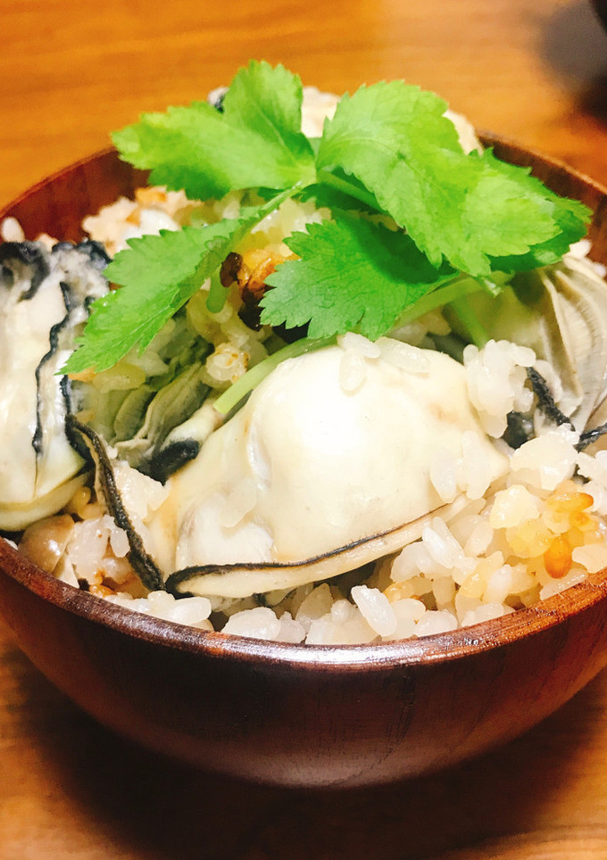 牡蠣としめじの炊き込みご飯-レシピのメイン写真