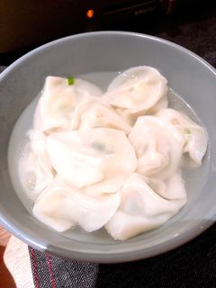ツルッともっちり水餃子♪-レシピのメイン写真