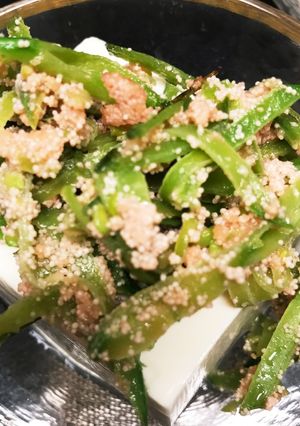 絶妙おつまみ！絹さやと明太子のせ冷奴-レシピのメイン写真