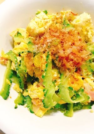 苦味控えめしゃきしゃきのゴーヤチャンプル-レシピのメイン写真