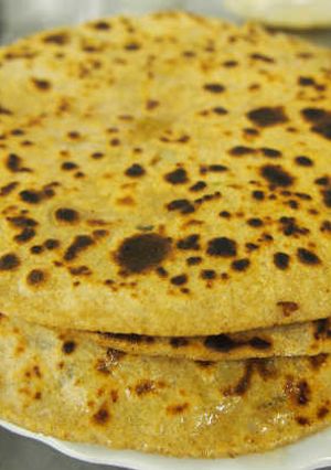 アロープラタ／Aloo paratha-レシピのメイン写真