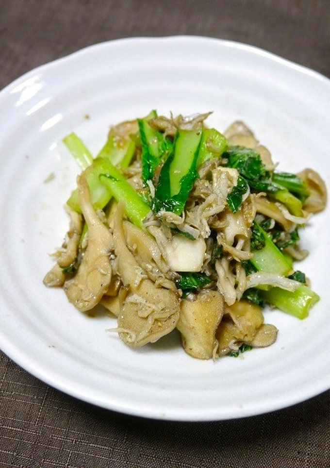 骨粗しょう症対策！舞茸小松菜のしらす炒め-レシピのメイン写真