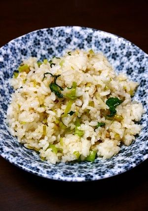 簡単！小松菜の炒飯(炒め方のコツあり)-レシピのメイン写真