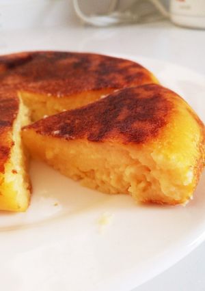 超簡単。ヨーグルトで！炊飯器チーズケーキ-レシピのメイン写真