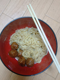 ゴマ冷やし中華肉団子丼-レシピのメイン写真
