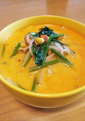アレンジ辛ラーメン♪まろやか甘口ミルク味-レシピのメイン写真