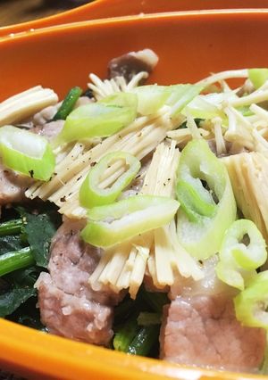 豚肉とほうれん草のレンジ蒸し-レシピのメイン写真
