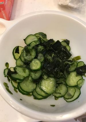 子供も食べる♪きゅうりとわかめの酢の物-レシピのメイン写真