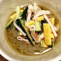 รูปของ あっさり美味しいキンパ風冷麺