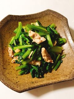 小松菜と豚肉の醤油炒め-レシピのメイン写真