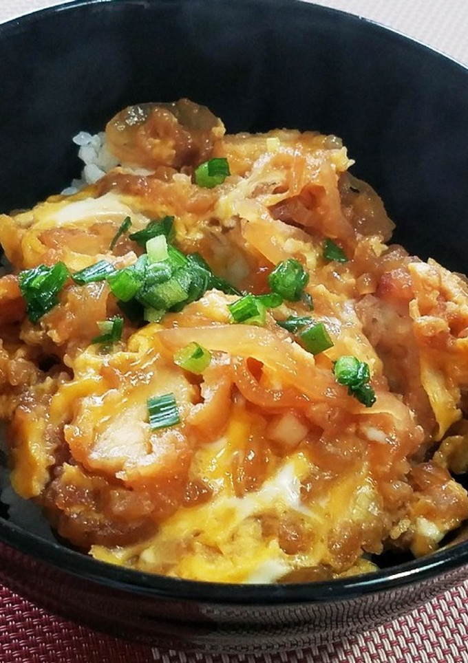 揚げ物の残りで玉子とじ丼-レシピのメイン写真