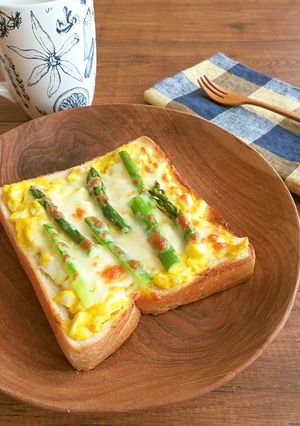 朝食に♪マヨ卵アスパラトースト-レシピのメイン写真