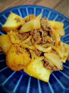 簡単!新じゃがと牛肉の旨辛炒め-レシピのメイン写真
