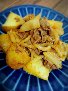 簡単!新じゃがと牛肉の旨辛炒め-レシピのメイン写真