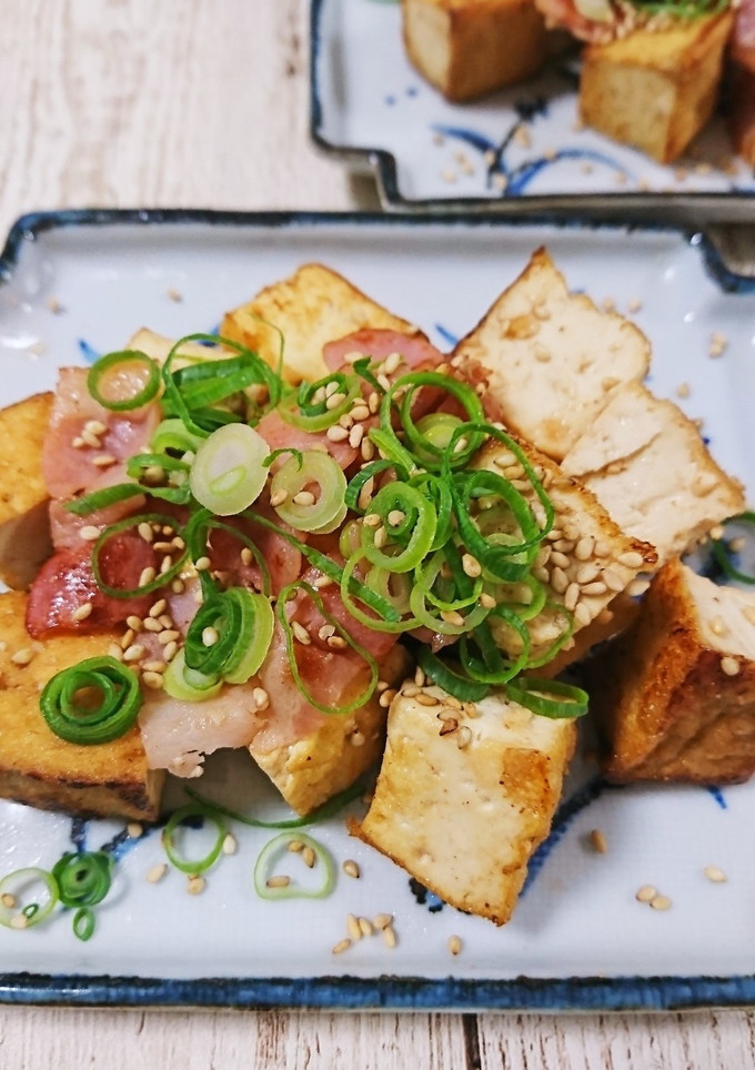 簡単♪おいしい♪ベーコンと厚揚げの炒め-レシピのメイン写真