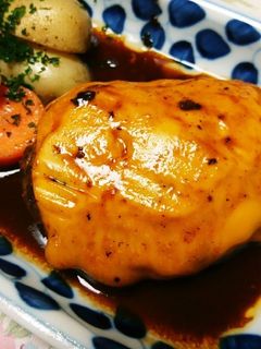 赤ワイン薫るなんちゃってなデミソース-レシピのメイン写真
