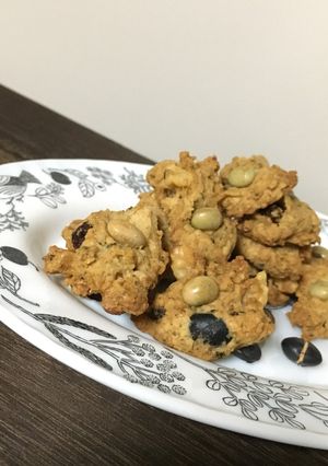 食べる黒豆ほうじ茶で簡単ザクザククッキー-レシピのメイン写真