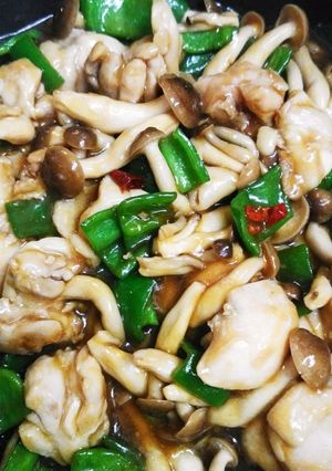 鶏肉としめじとピーマンの炒め物-レシピのメイン写真